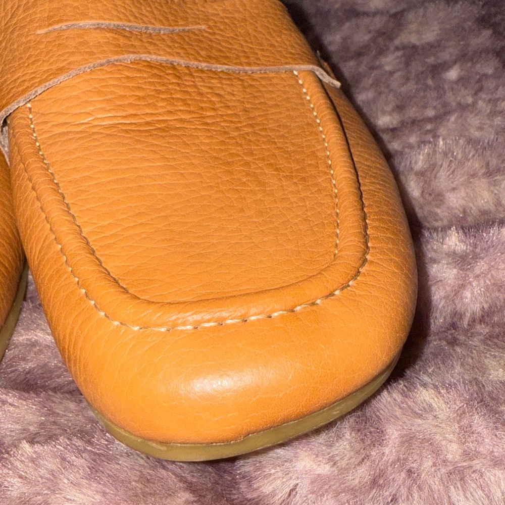 Women’s Sofft brown soft pebbled leather slip on Moccasins, loafers shoes,sz 9.5 - Picture 10 of 14